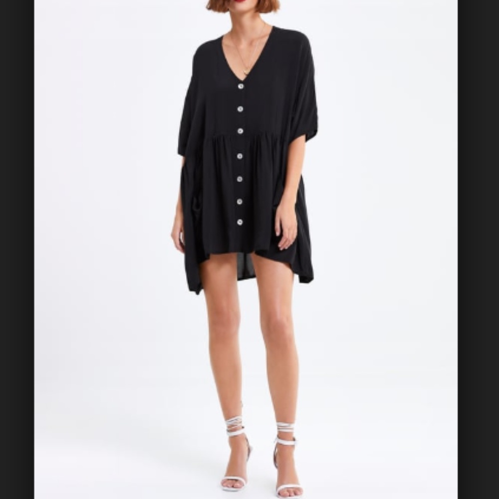 NWOT Zara Dress with Ruching